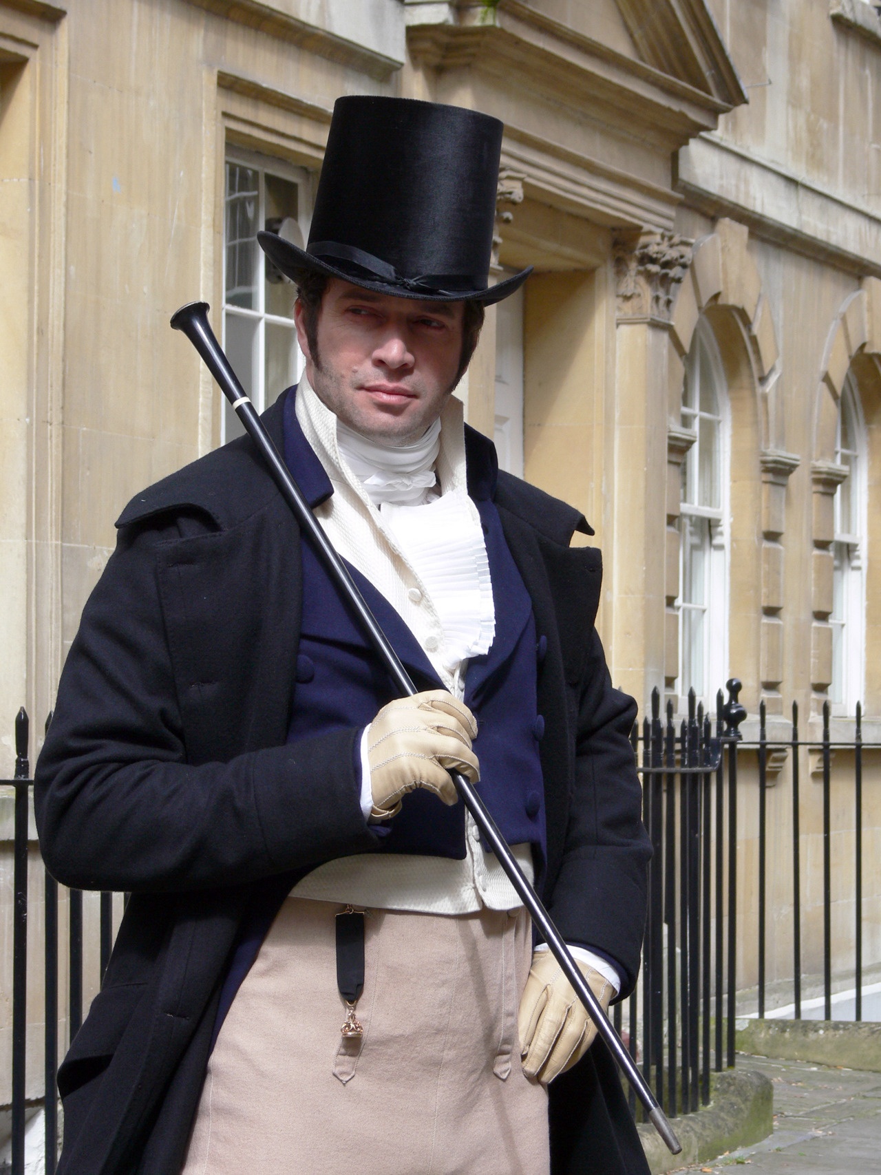 Suit dành cho nam giới ảnh 2 Suit danh cho nam gioi anh 2