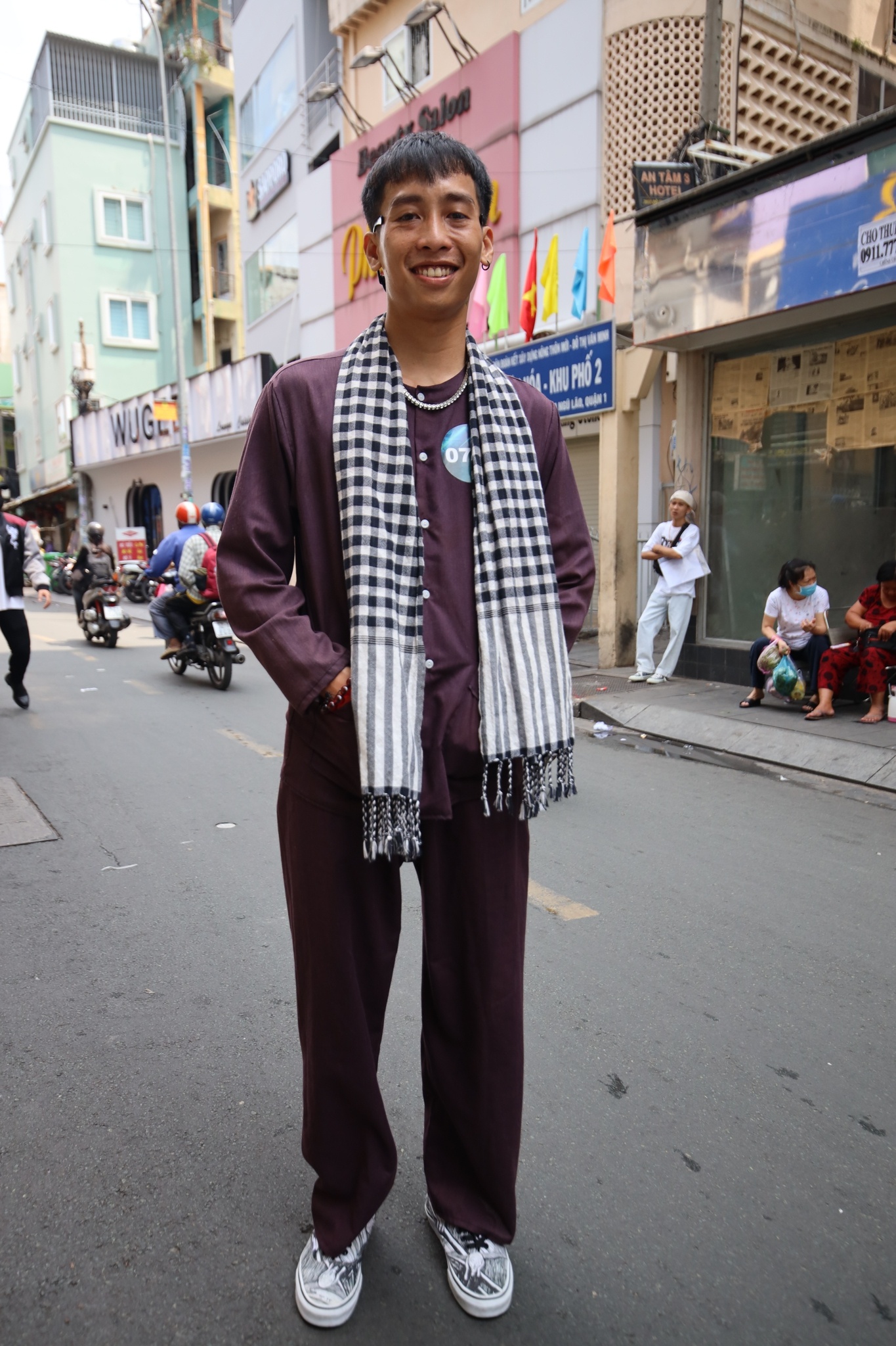 Thoi trang thi sinh Rap Viet anh 2