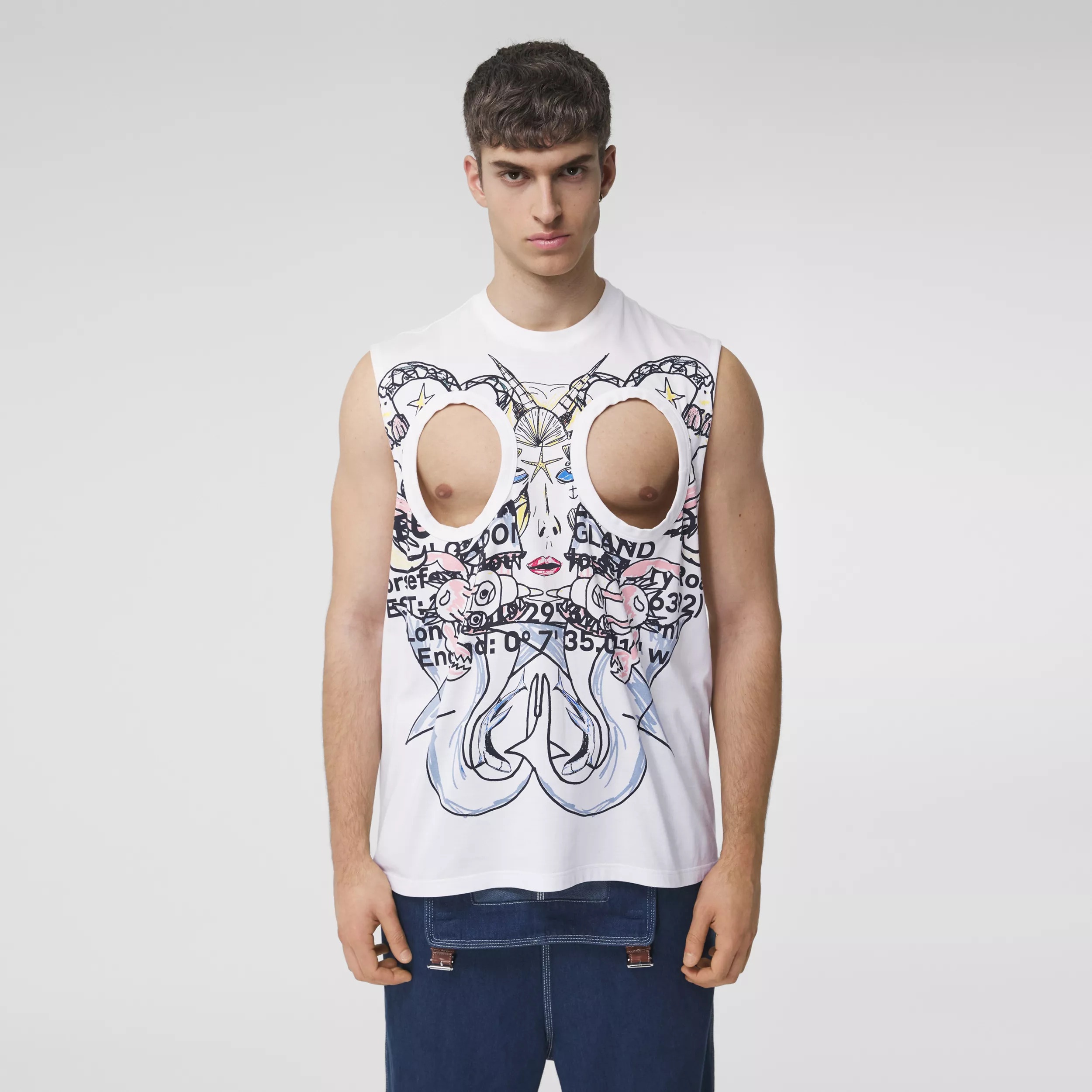 Ao khoet nguc cua Burberry anh 1