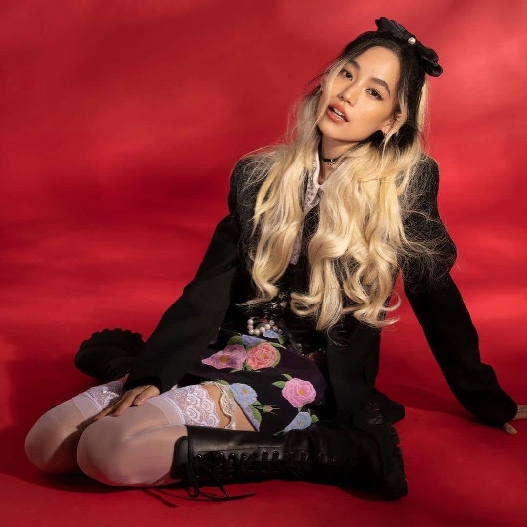 Thời trang của Kitty Chicha ảnh 3 Thoi trang cua Kitty Chicha anh 3