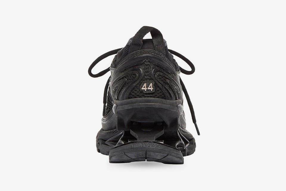 Balenciaga bi che giay xau anh 3