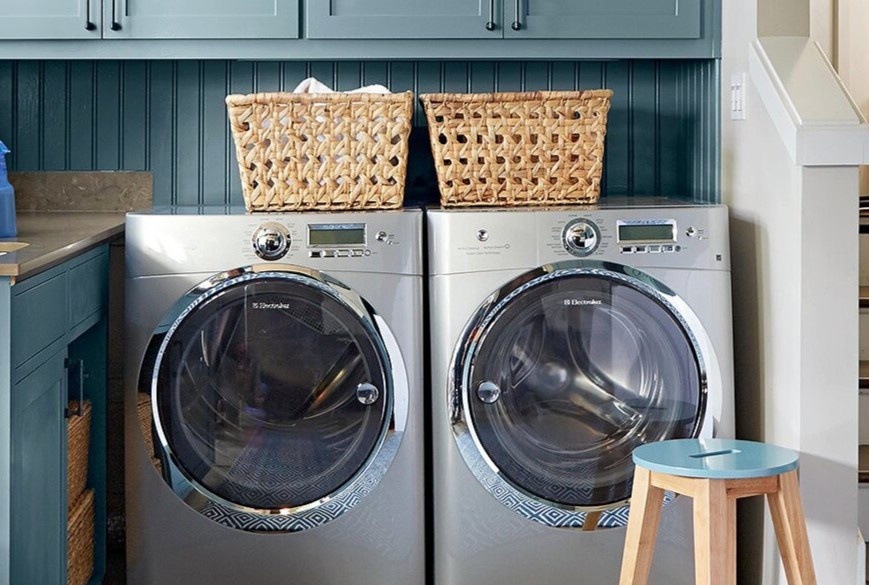 Cach giu quan ao thang ma khong can ui hinh anh