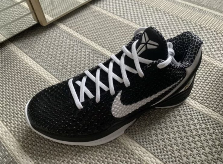 Giày thiết kế riêng cho Kobe Bryan ảnh 2 Giay thiet ke rieng cho Kobe Bryan anh 2