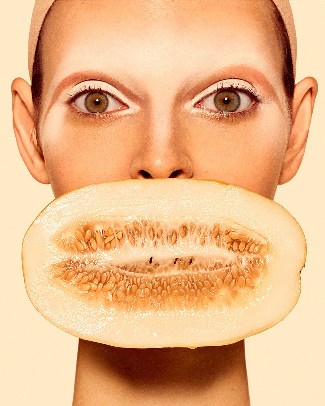 Chien dich thoi trang tranh cai anh 20