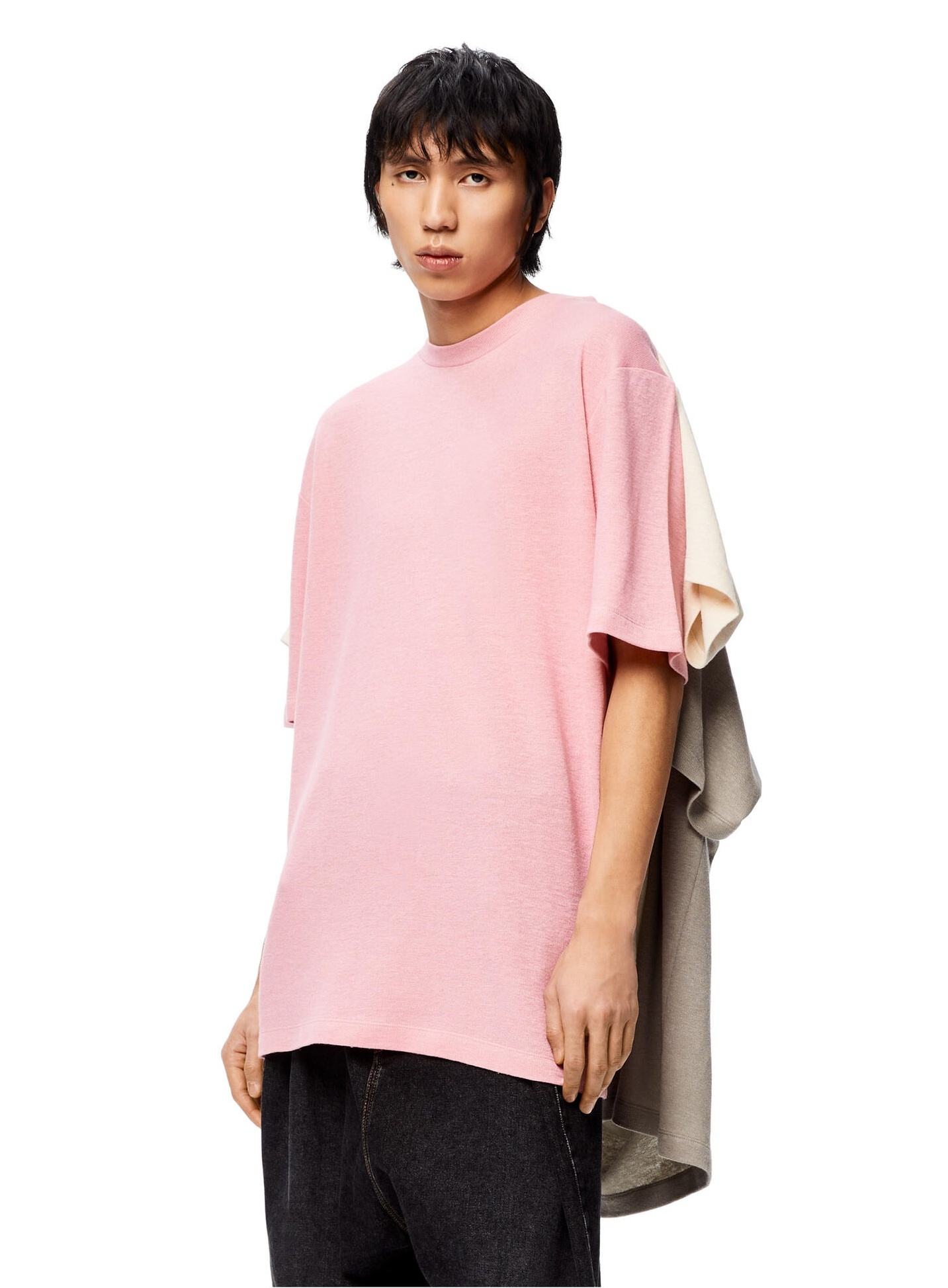 LOEWE ban ao thun 3 trong 1 anh 2