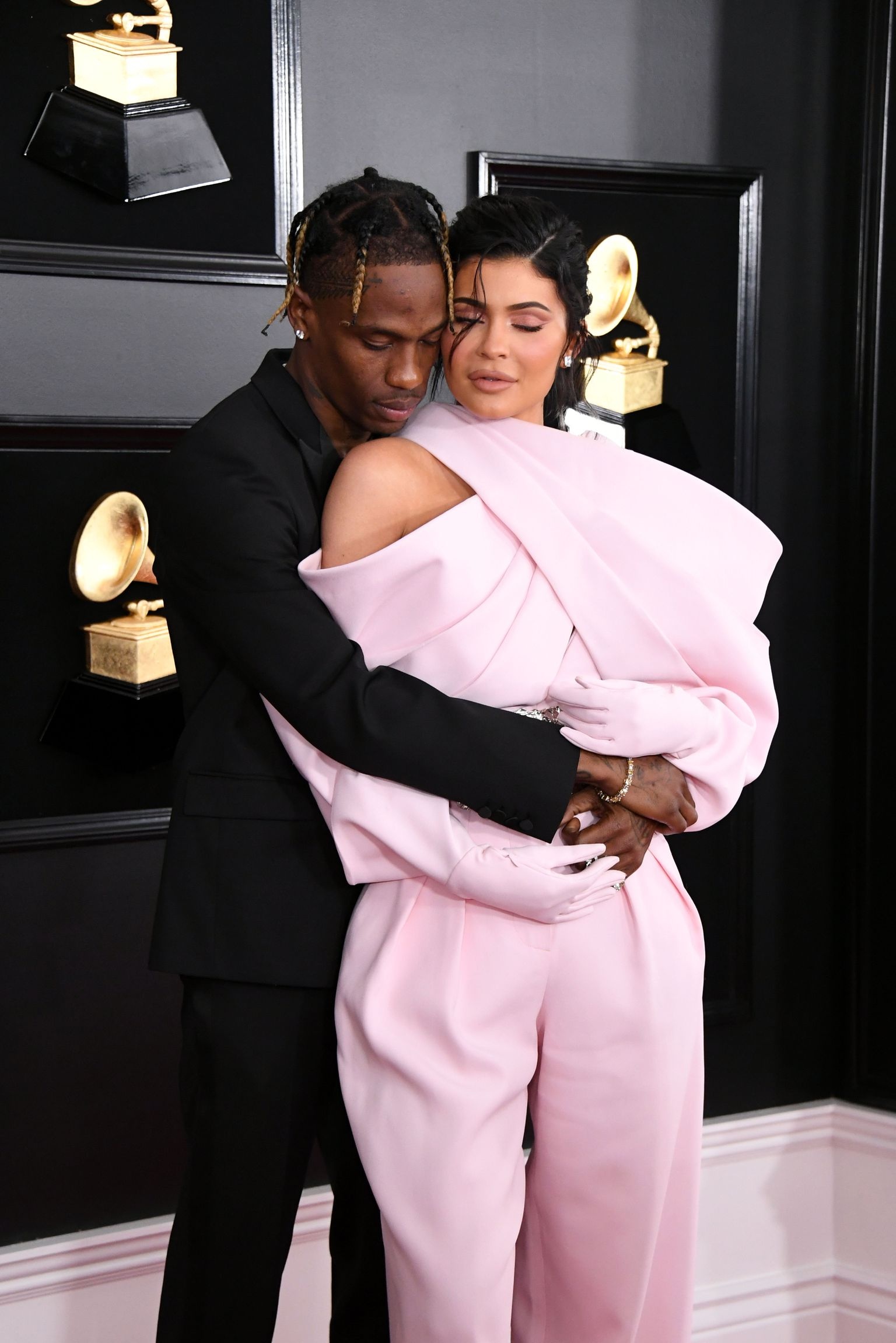 Thoi trang Kylie Jenner va Travis Scott anh 5