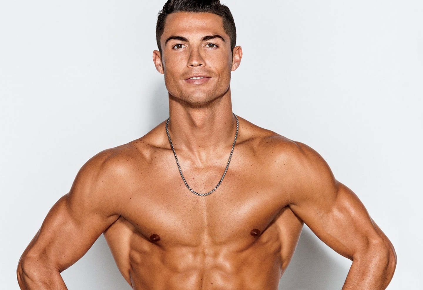 Ronaldo an uong va tap luyen the nao o tuoi 36? hinh anh