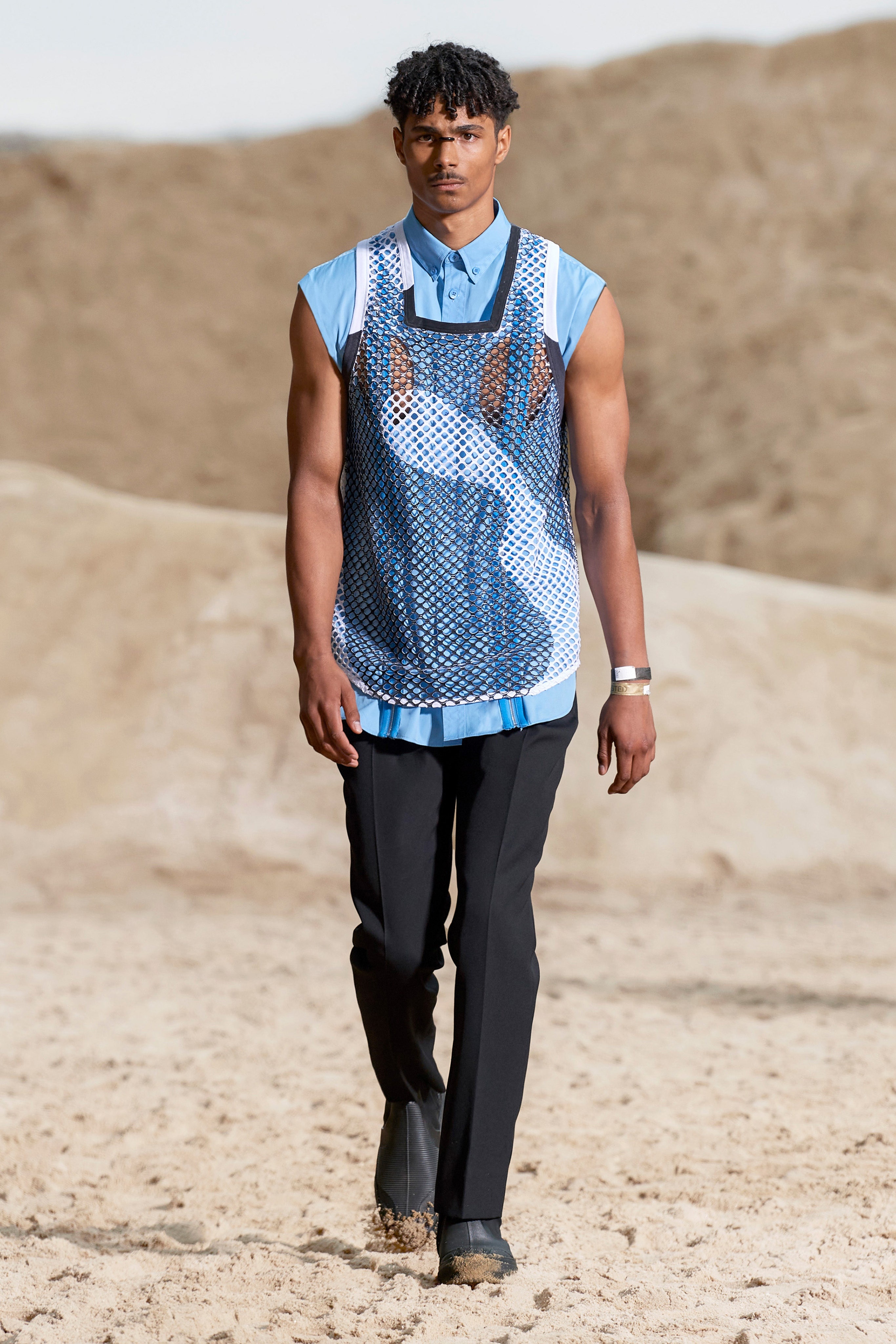 Show dien Prada anh 37