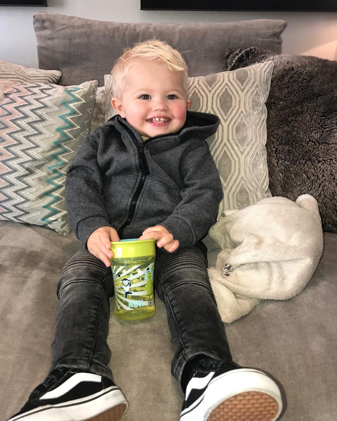 Con trai cau thu Kevin De Bruyne anh 5