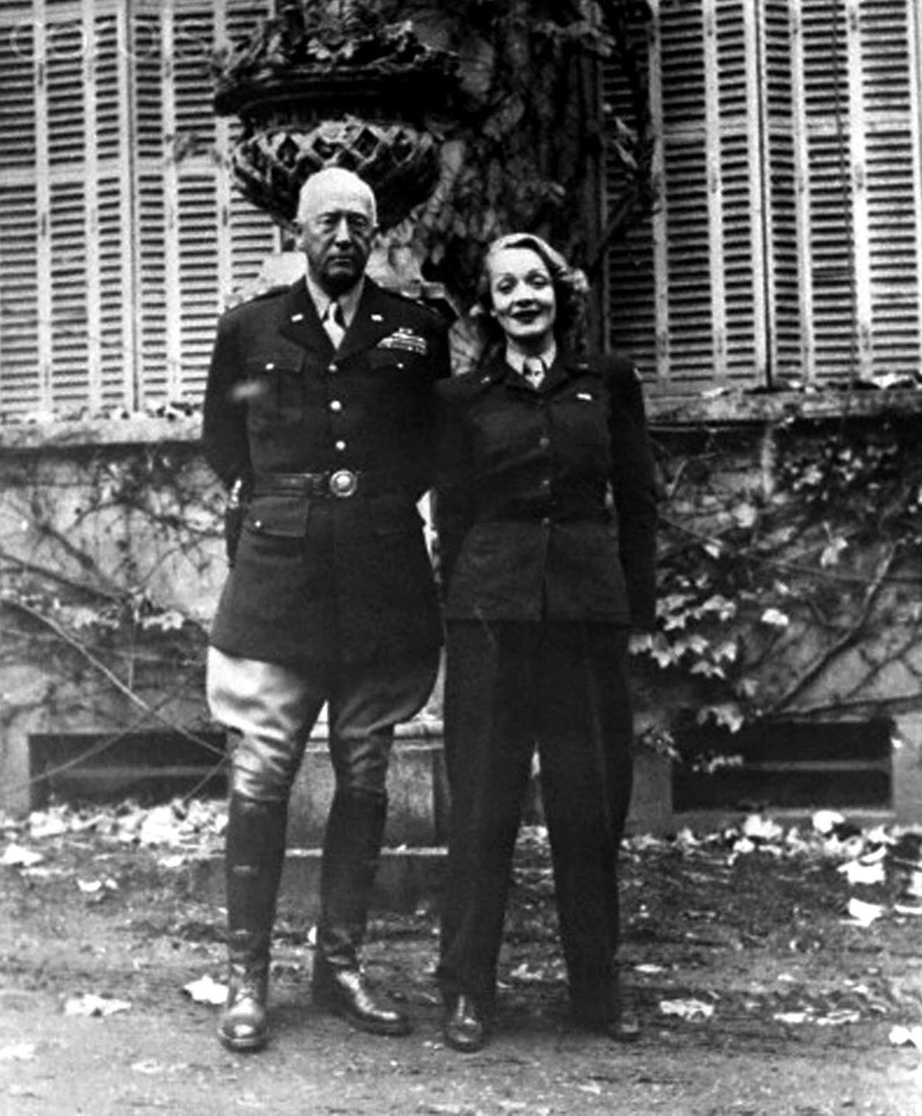 Phu nu mac quan dai anh 3