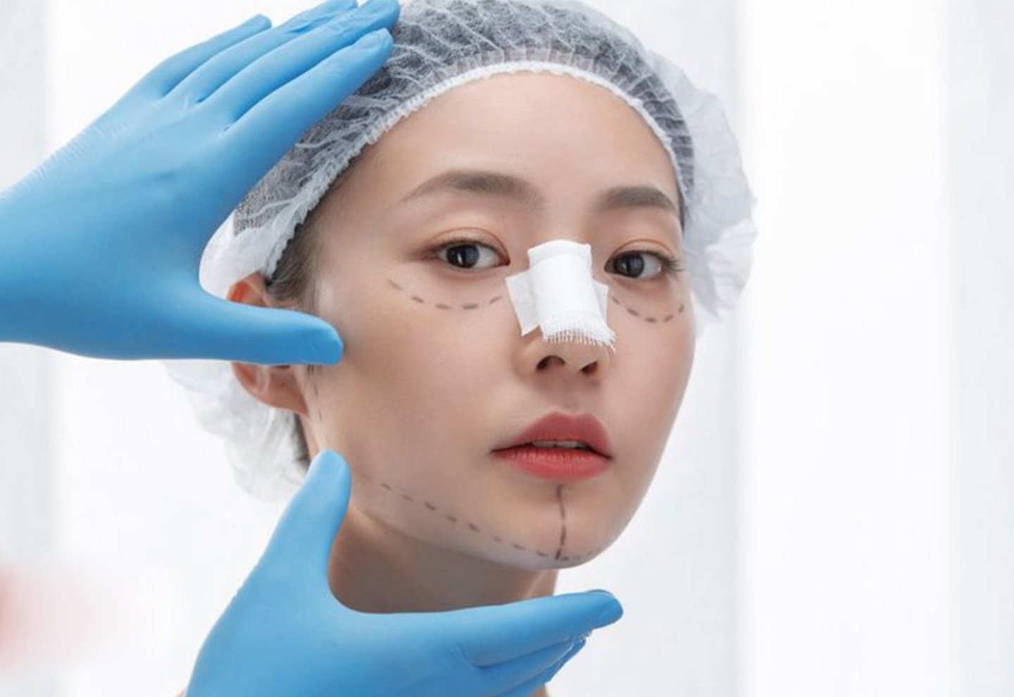 Nhu cau phau thuat tham my bung no o Trung Quoc hinh anh