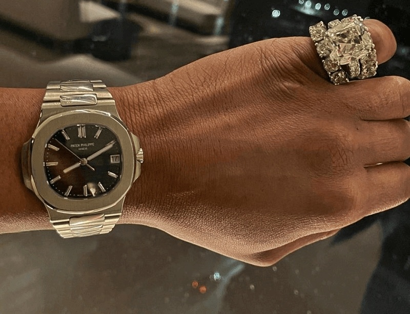 Lil Baby deo dong ho gia anh 1