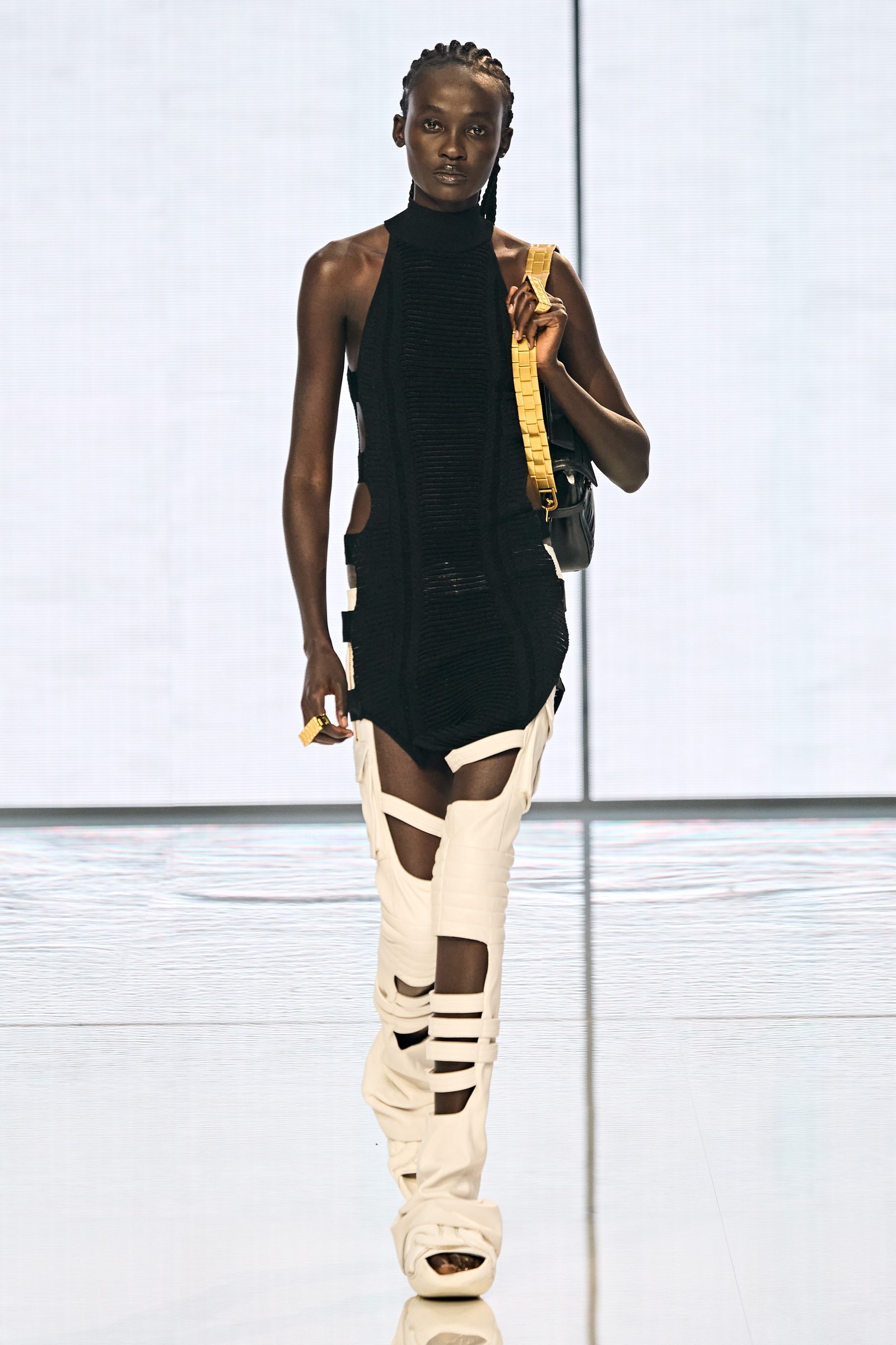 Show dien ky niem cua Balmain anh 29