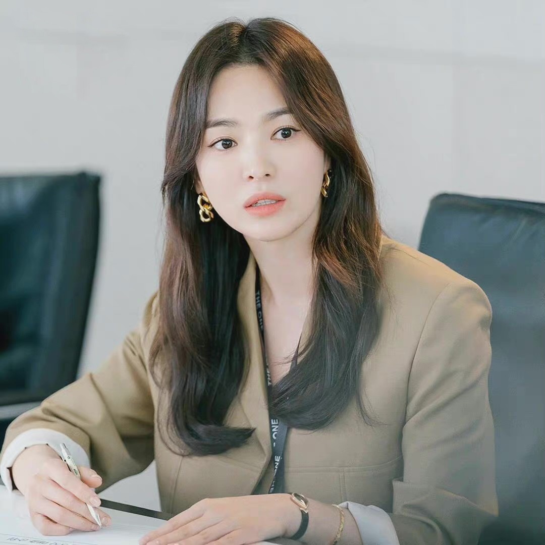 Song Hye Kyo cham soc da anh 1