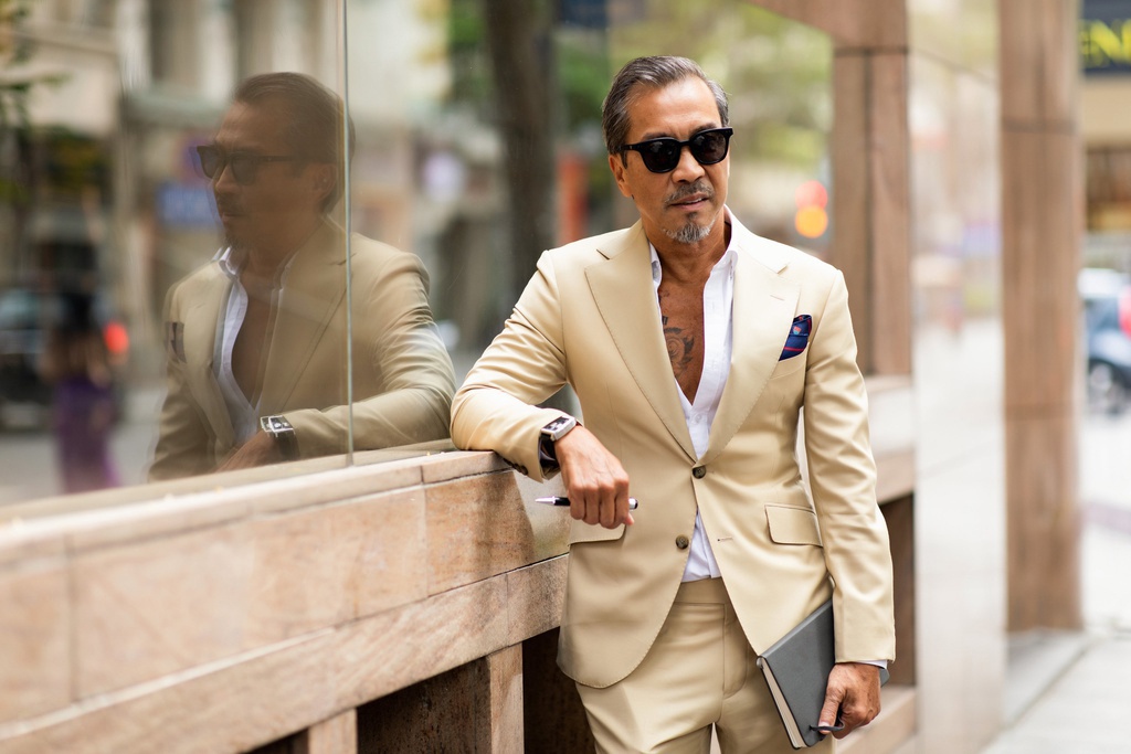 Loi sai khi mac suit anh 1