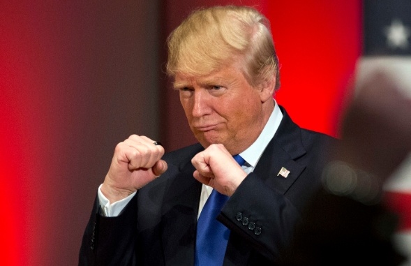 Khi ong Trump 'tong luc' tan cong TikTok hinh anh