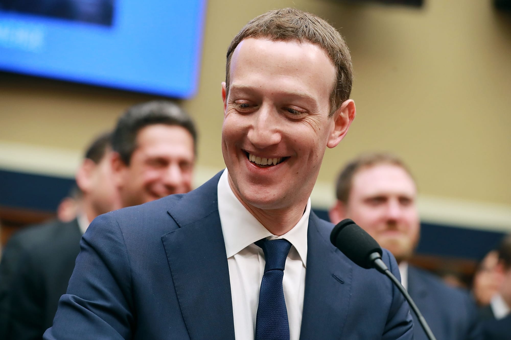 The gioi vua co them sieu ty phu hinh anh