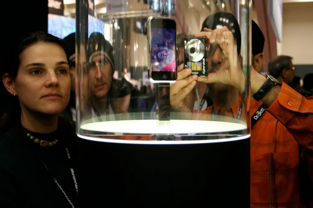 Ky uc ve lan dau tien Apple chao ban co phieu ra cong chung anh 4