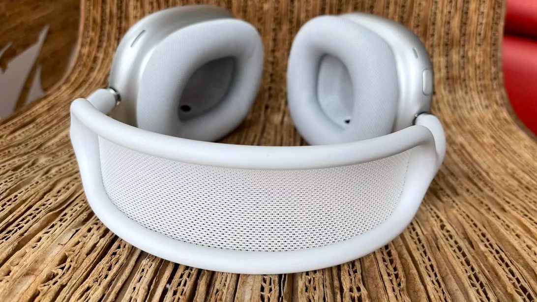 Đánh giá nhanh chiếc tai nghe 549 USD của Apple ảnh 3 Danh gia nhanh chiec tai nghe 549 USD cua Apple anh 3