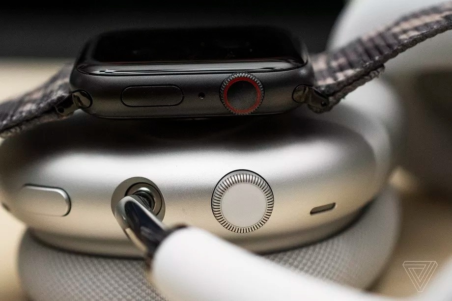 Đánh giá nhanh chiếc tai nghe 549 USD của Apple ảnh 7 Danh gia nhanh chiec tai nghe 549 USD cua Apple anh 7