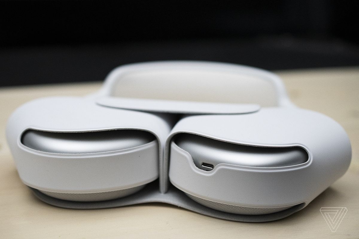 Đánh giá nhanh chiếc tai nghe 549 USD của Apple ảnh 12 Danh gia nhanh chiec tai nghe 549 USD cua Apple anh 12