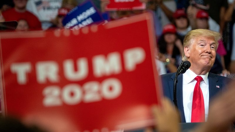 Nganh cong nghe My dang quay lung lai voi ong Trump anh 3