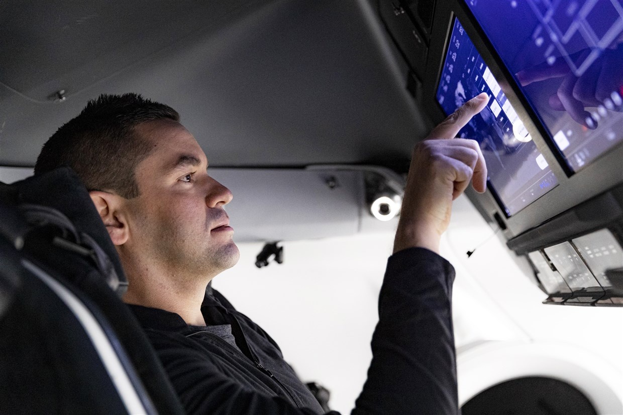 Se co 3 nguoi may man duoc chon bay vao vu tru anh 1