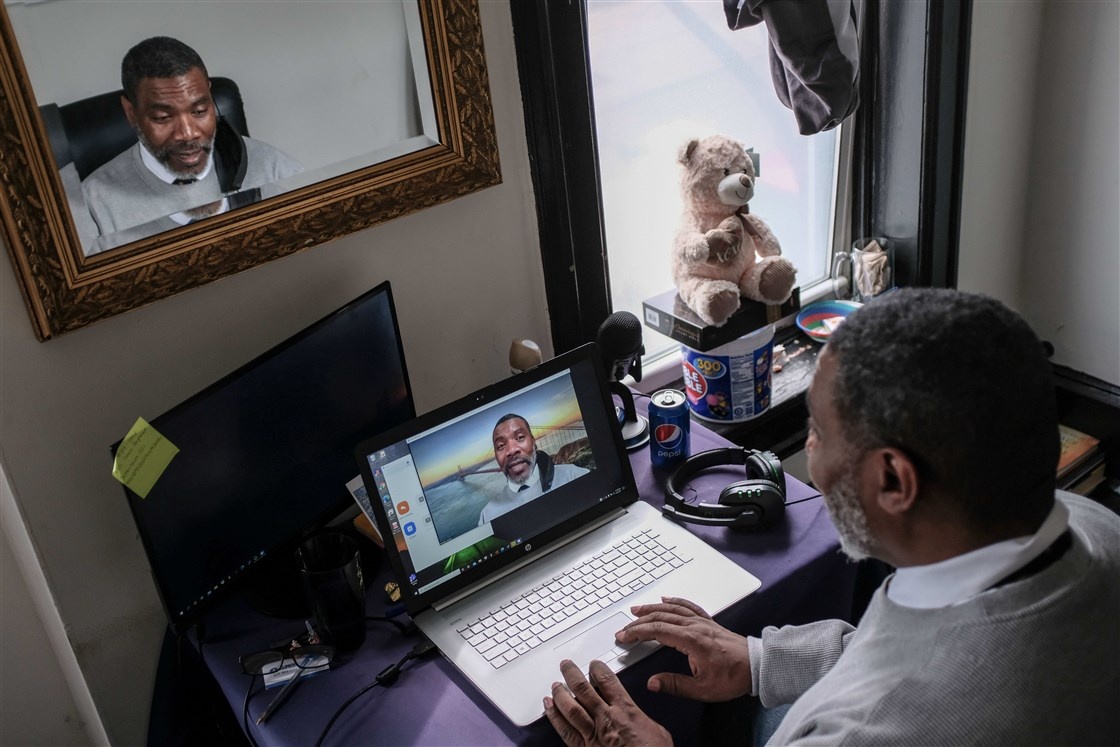 Cuu tu nhan gap 'khung hoang cong nghe' sau hang chuc nam o tu anh 1