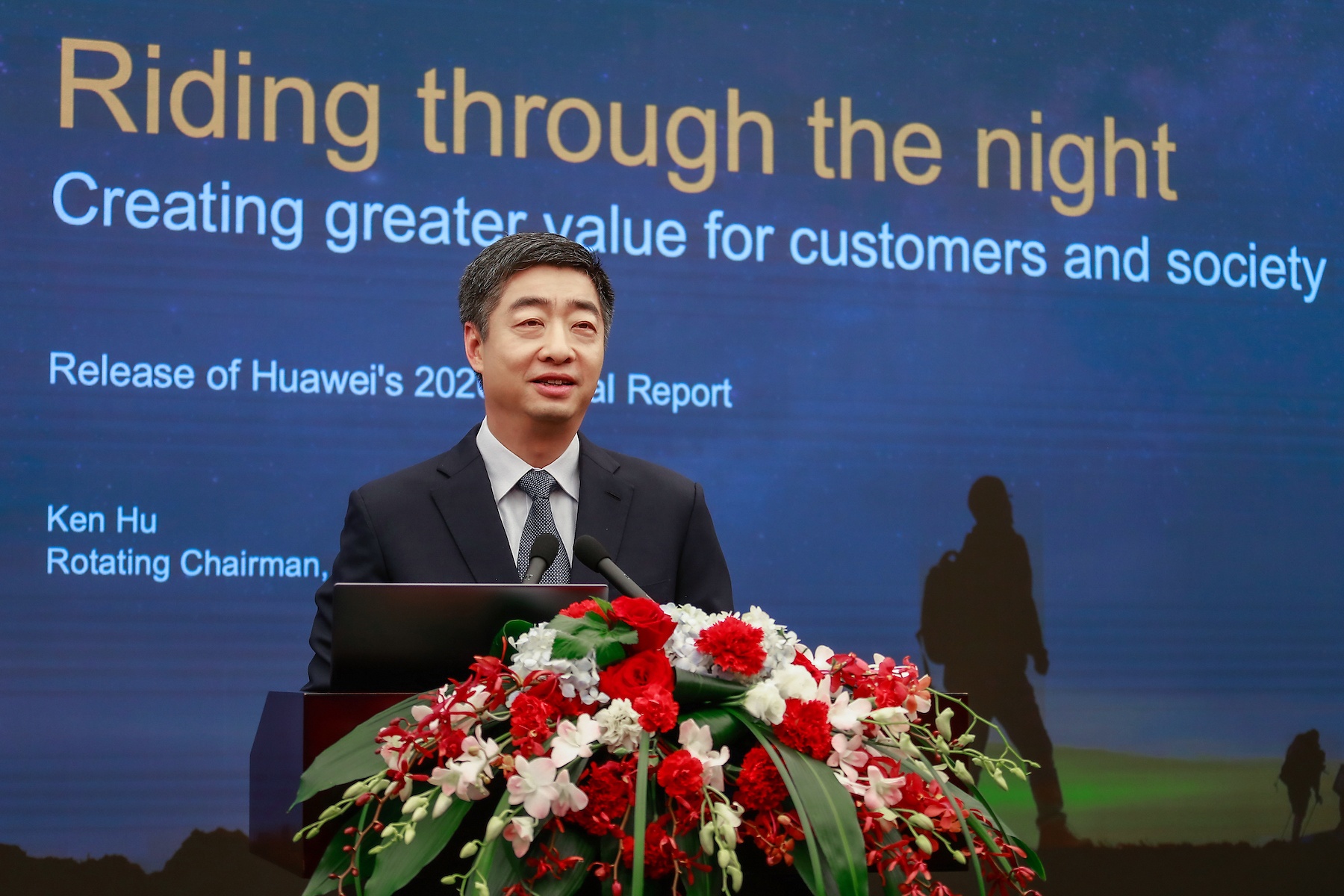 Huawei nhan tin buon dau nam 2021 anh 2