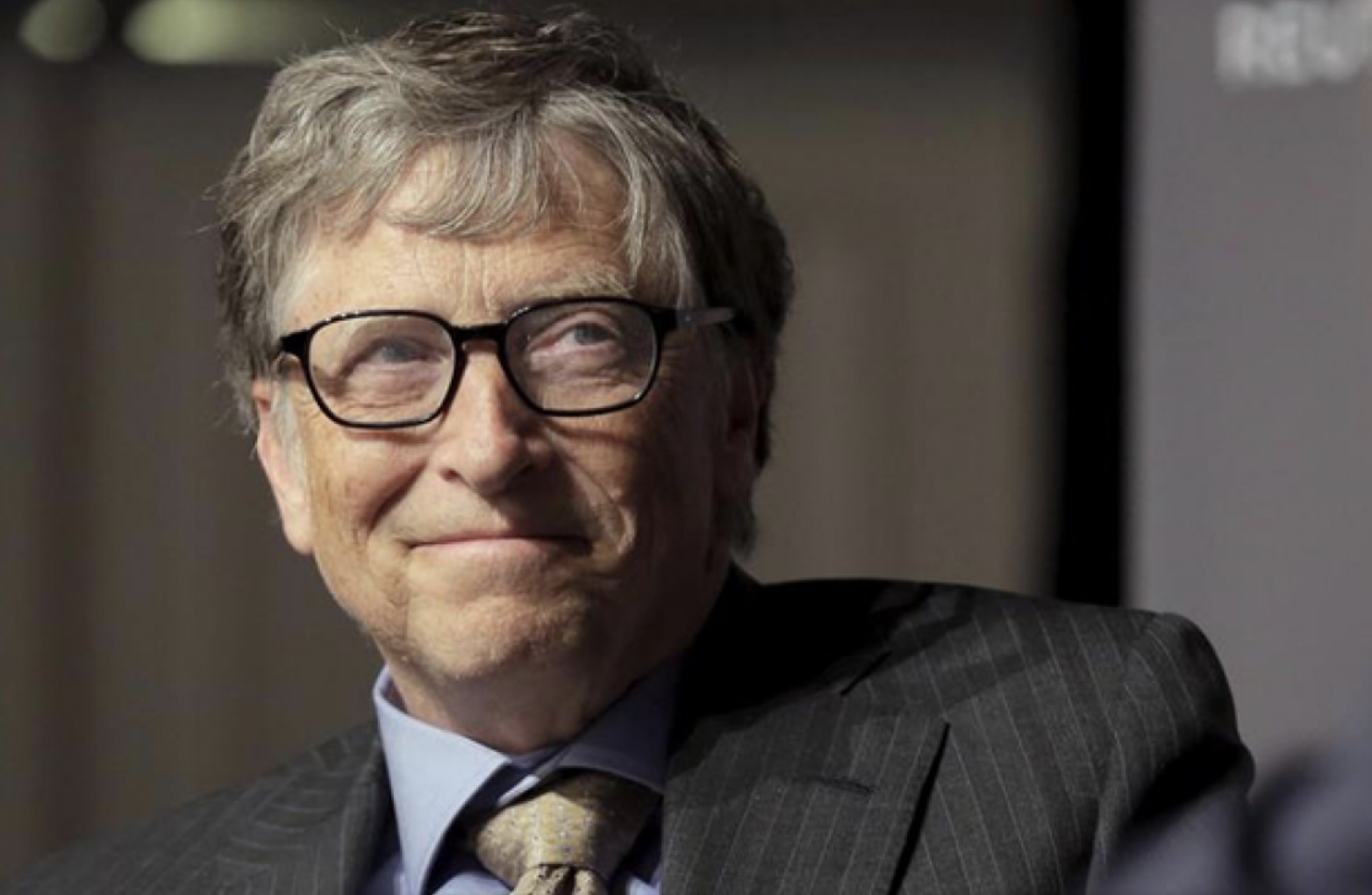 Dat cua Bill Gates rong toi muc co the nhin thay ngoai khong gian hinh anh