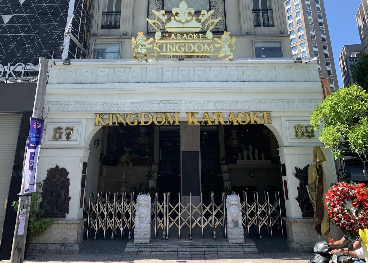 Chu quan karaoke, bar tai Ha Noi lo pha san hinh anh