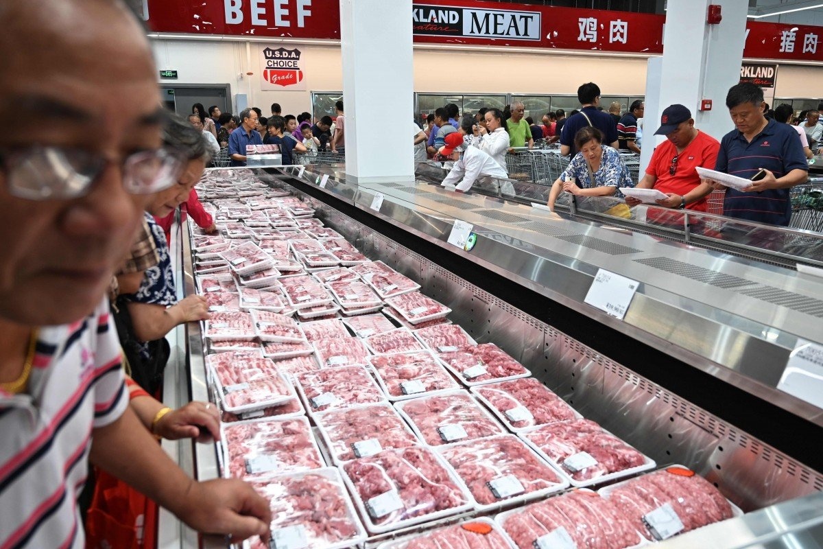 De che thit lon lon nhat the gioi roi vao tay nguoi ngoai anh 1