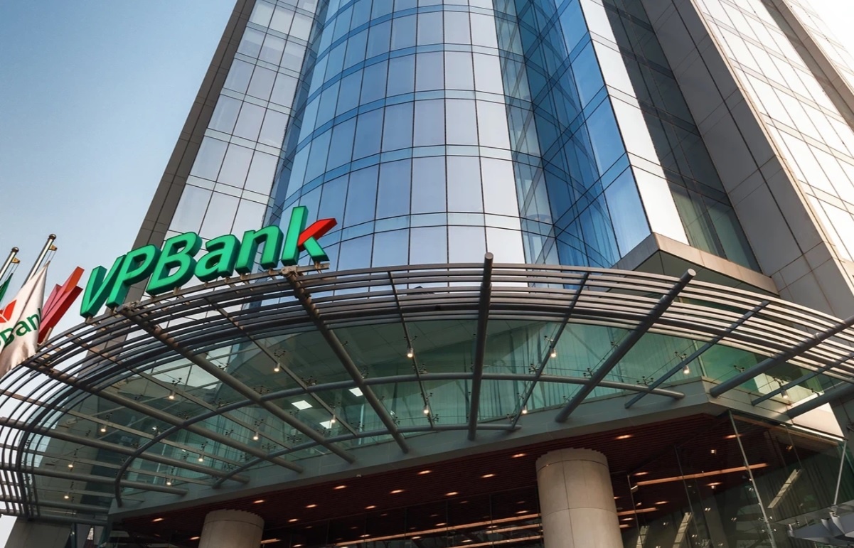 Quan Hoan Kiem phat hai don vi do vi pham quy dinh chong dich hinh anh