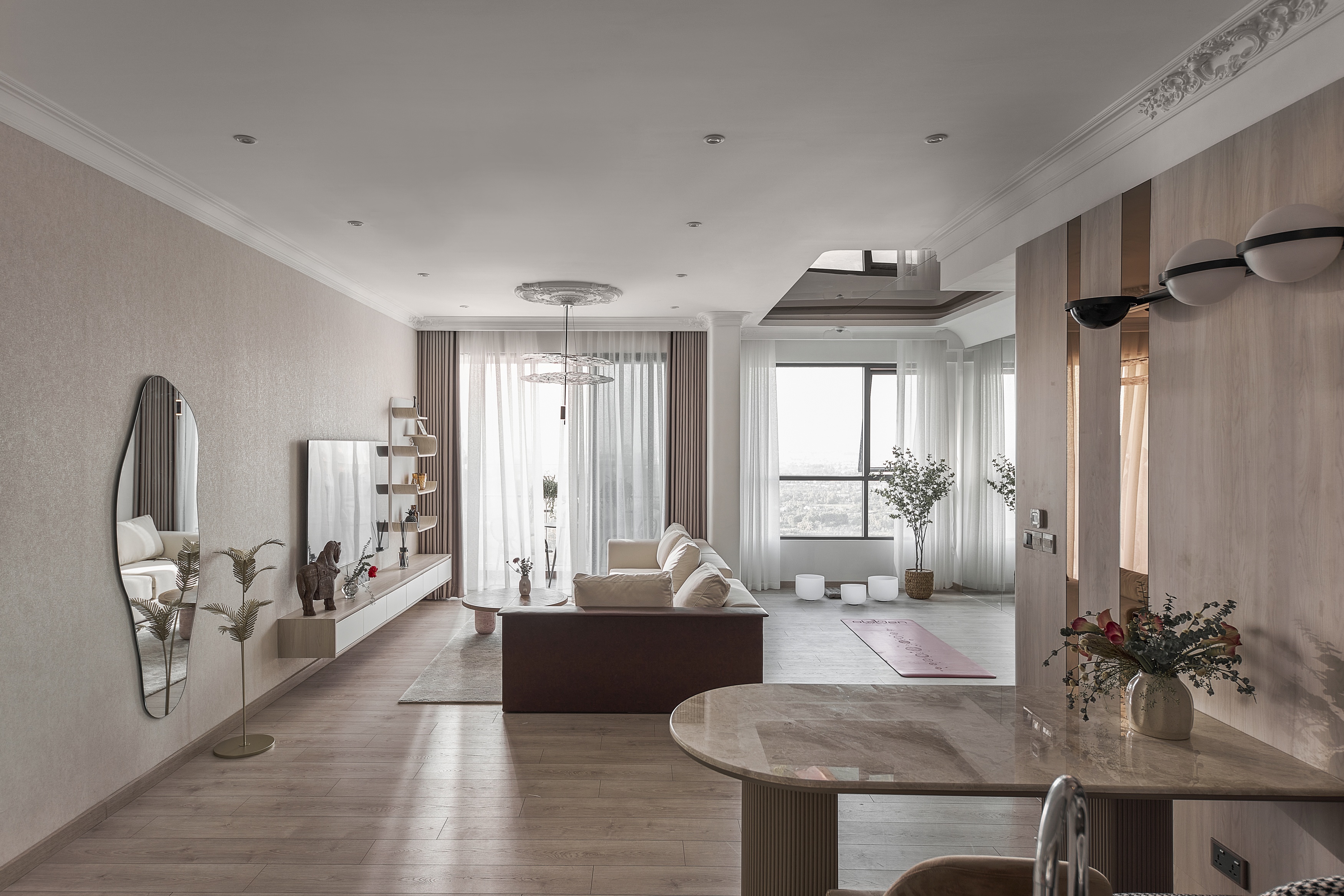 Can ho rong 126 m2 cho gia chu dam me yoga hinh anh