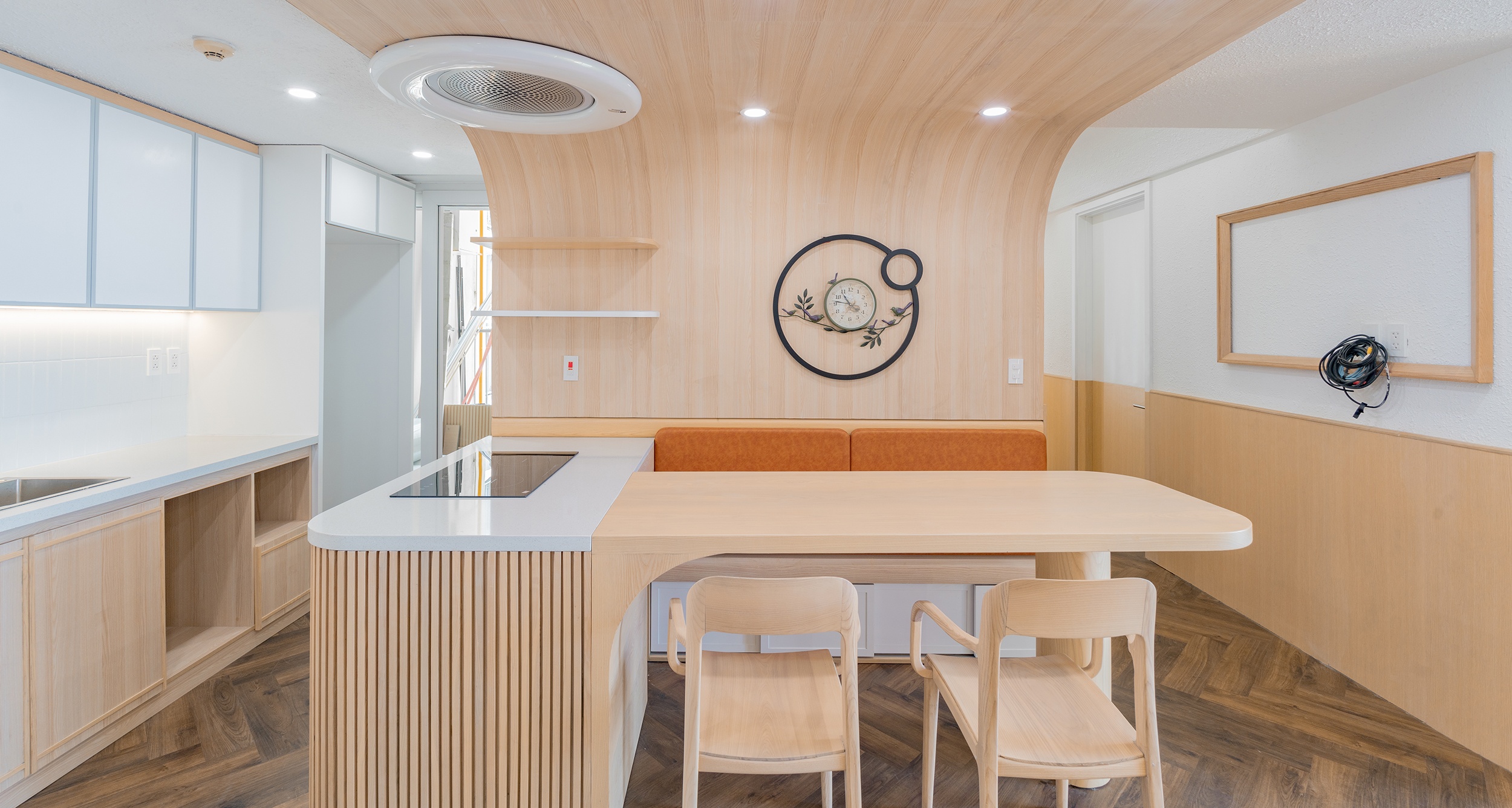 Cai tao can ho 92 m2 tai Ha Noi voi 1,5 ty dong hinh anh