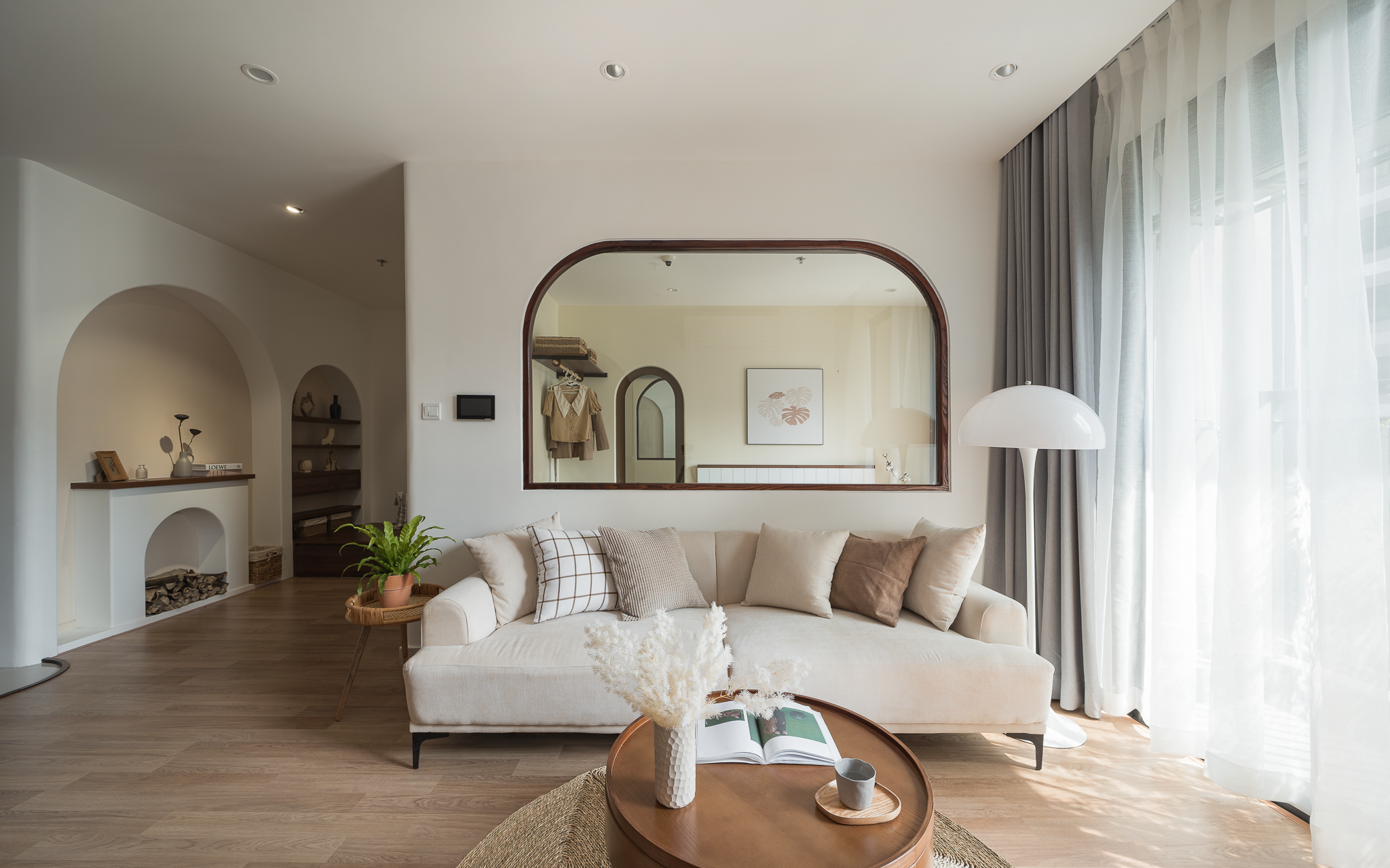 Chi 180 trieu dong bien can ho rong 48 m2 thanh studio thu nho hinh anh