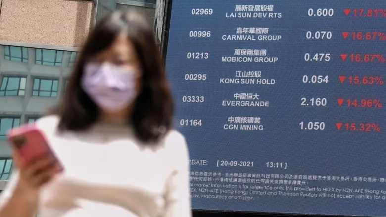 Co phieu China Evergrande bi ngung giao dich tai Hong Kong hinh anh