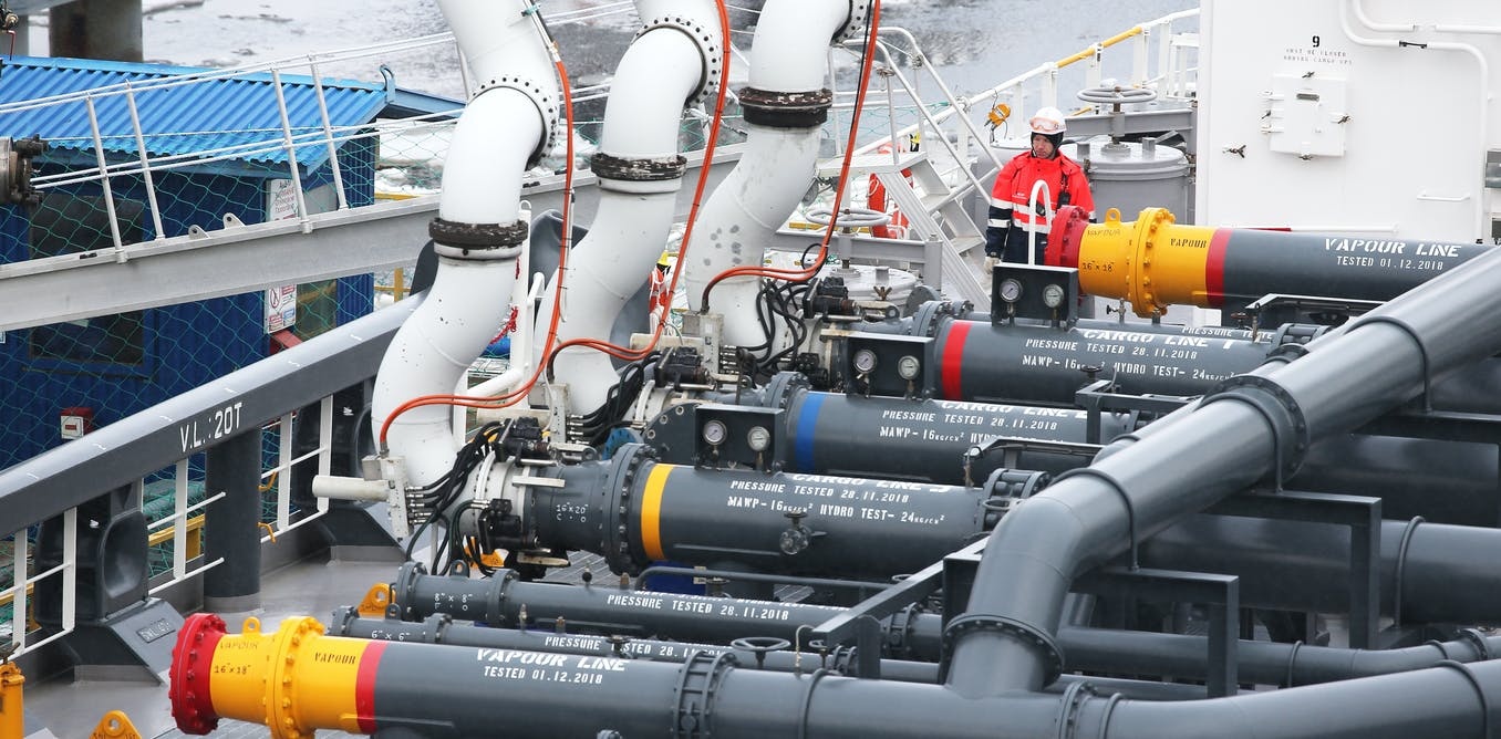 Lenh trung phat Nga anh 1