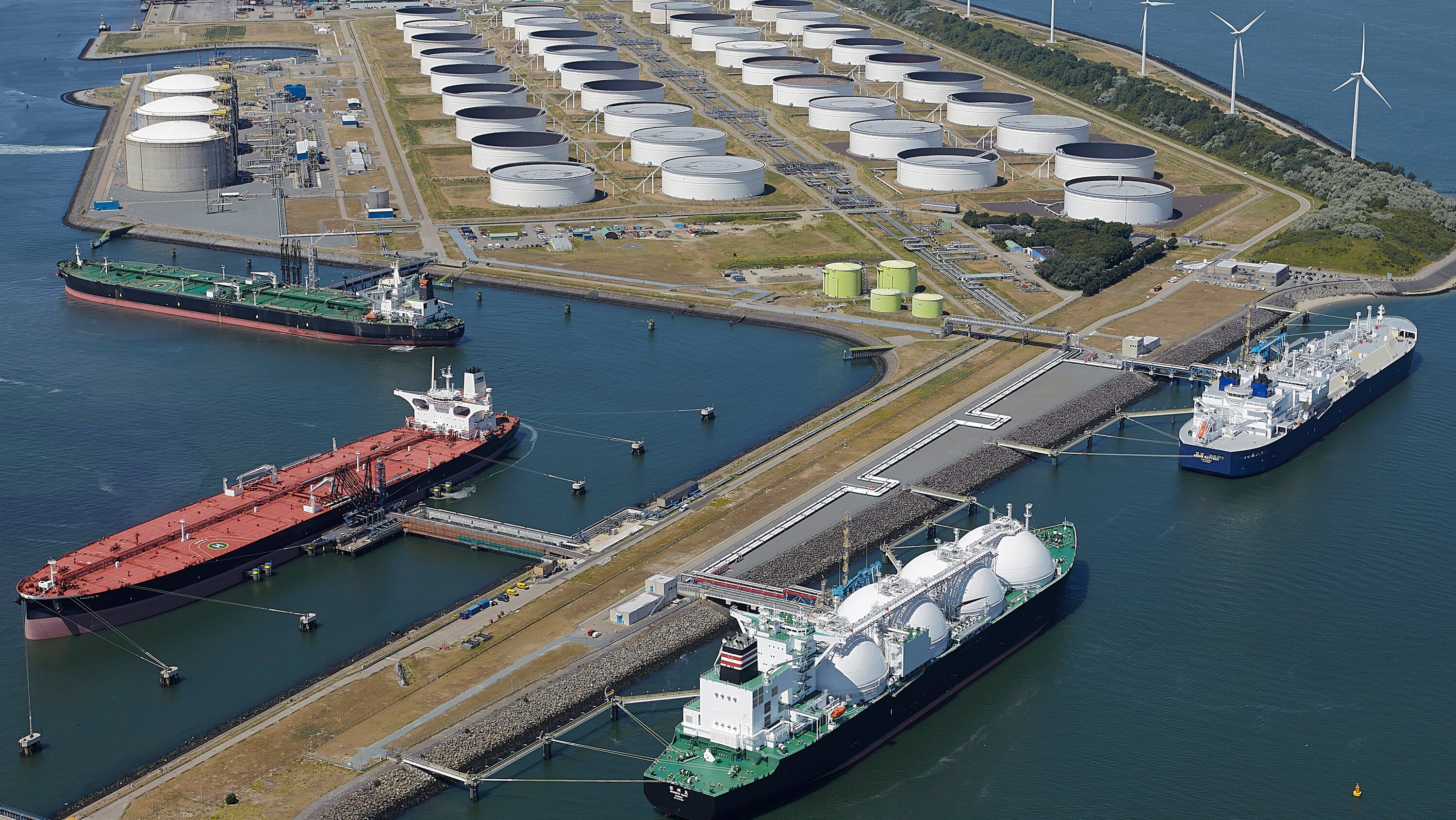 Chau Au nhap khau LNG anh 2