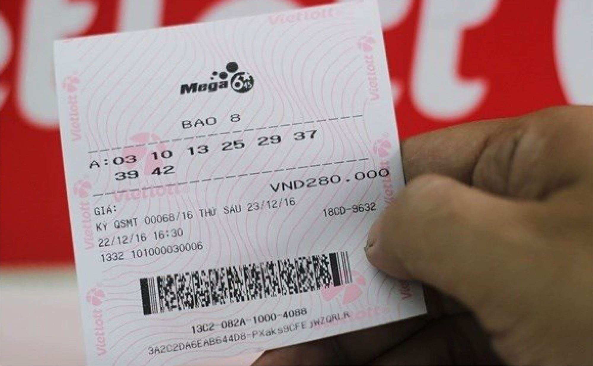 Ve so Vietlott mua qua mang trung giai 66,8 ty dong hinh anh