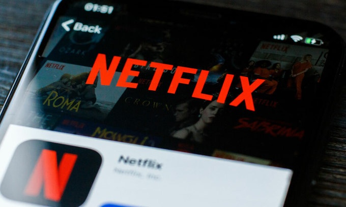 Netflix thu nghiem phu phi chia se tai khoan hinh anh