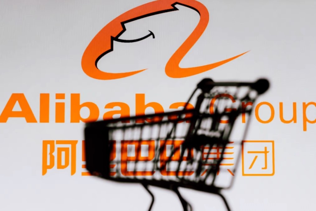 Alibaba sa thai gan 10.000 nhan vien hinh anh