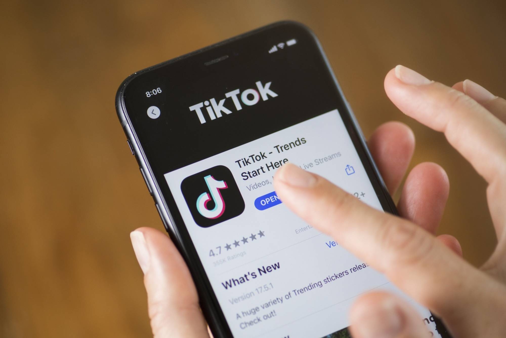 TikTok lo nang,  Doanh thu TikTok anh 1