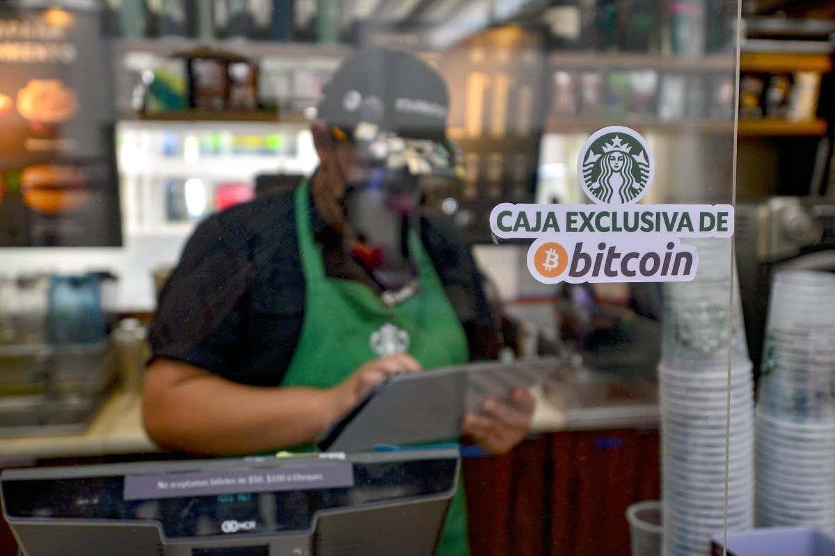 dau tu bitcoin,  el salvador mua bitcoin anh 1