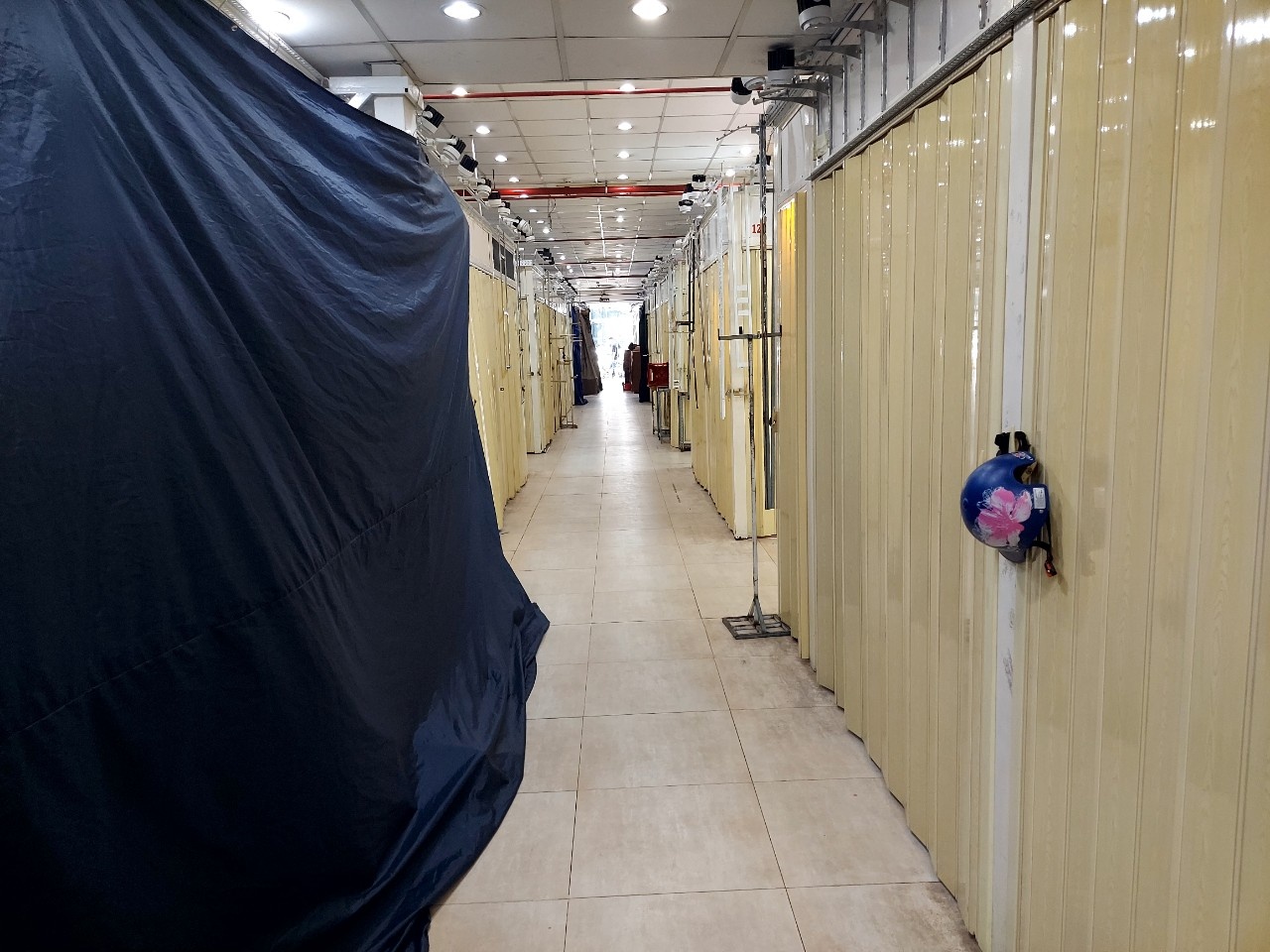 So bi kiem tra, tieu thuong Saigon Square dong loat dong cua hinh anh