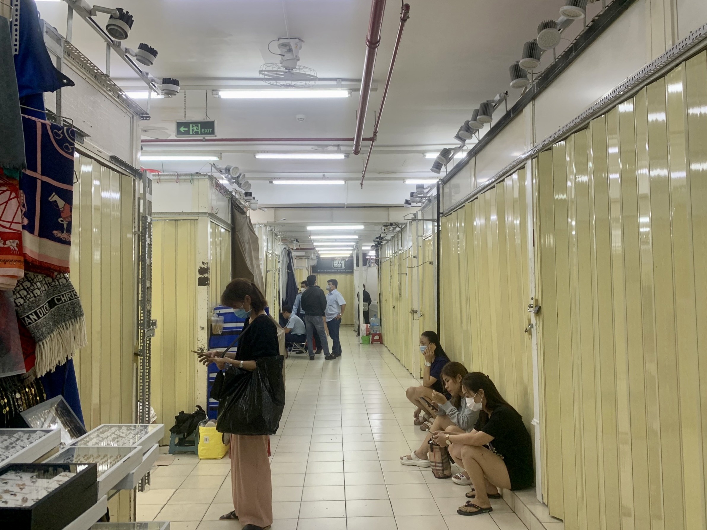 kiosk saigon square, đóng cửa saigon square, saigon square phan thành ảnh 1 kiosk saigon square, dong cua saigon square, saigon square phan thanh anh 1