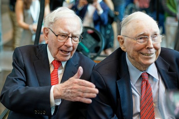 chi trich tien ma hoa,  charlie munger dau tu anh 1