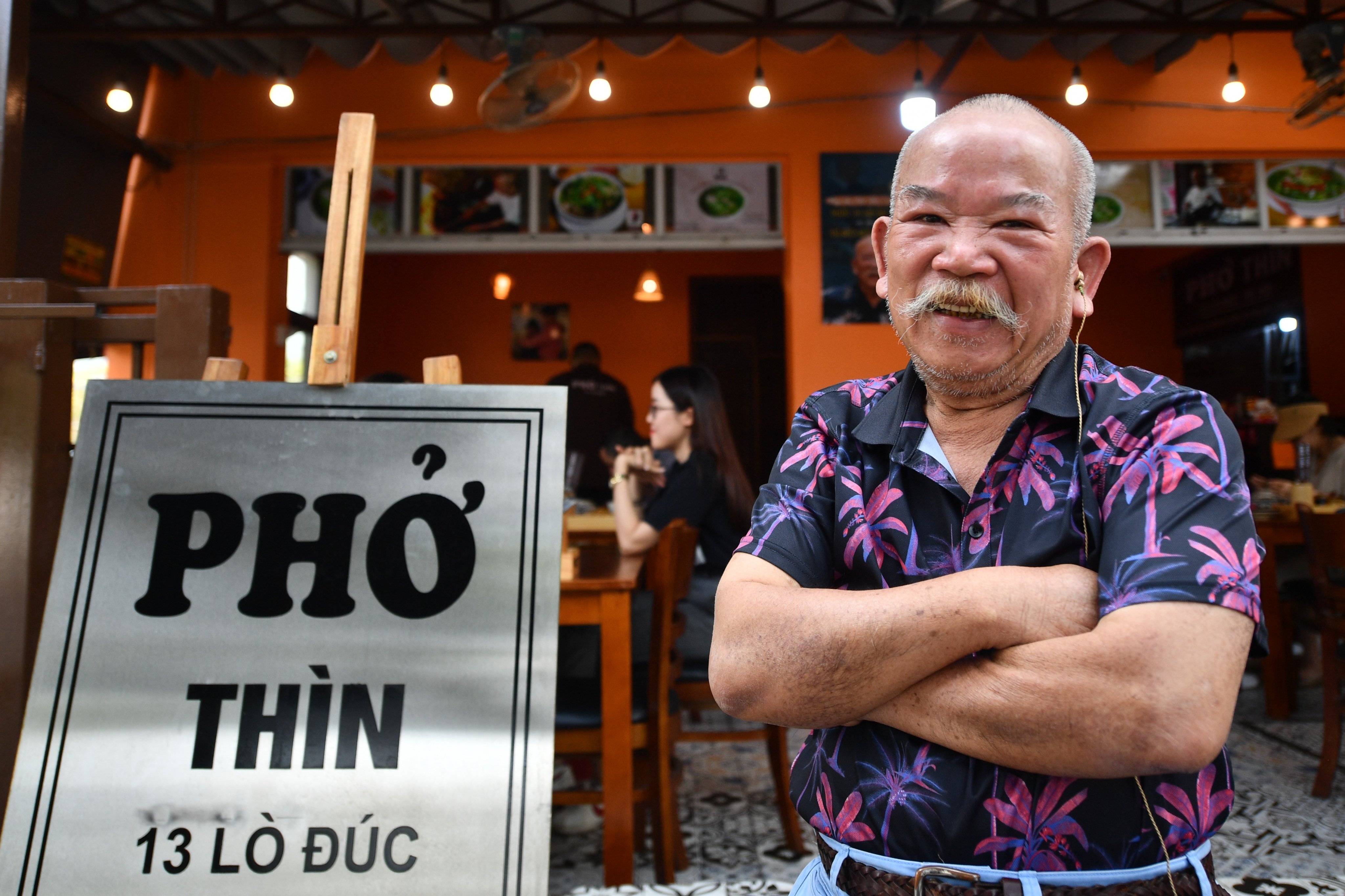 Chu Pho Thin Lo Duc: Nhieu cua hang khong duoc dao tao ve nau pho hinh anh