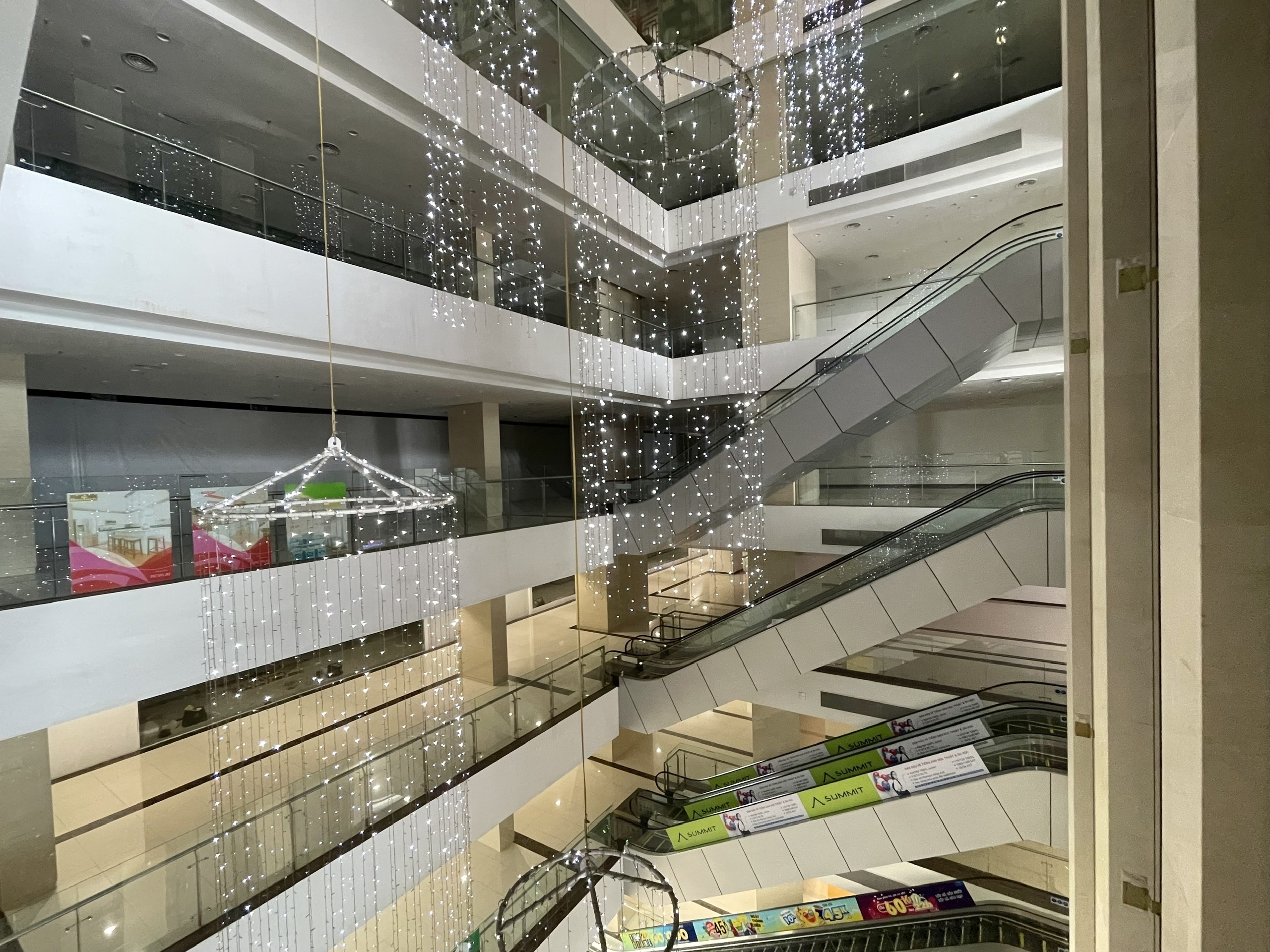 cac tttm o ha noi,  trung tam thuong mai,  tttm dong cua anh 3