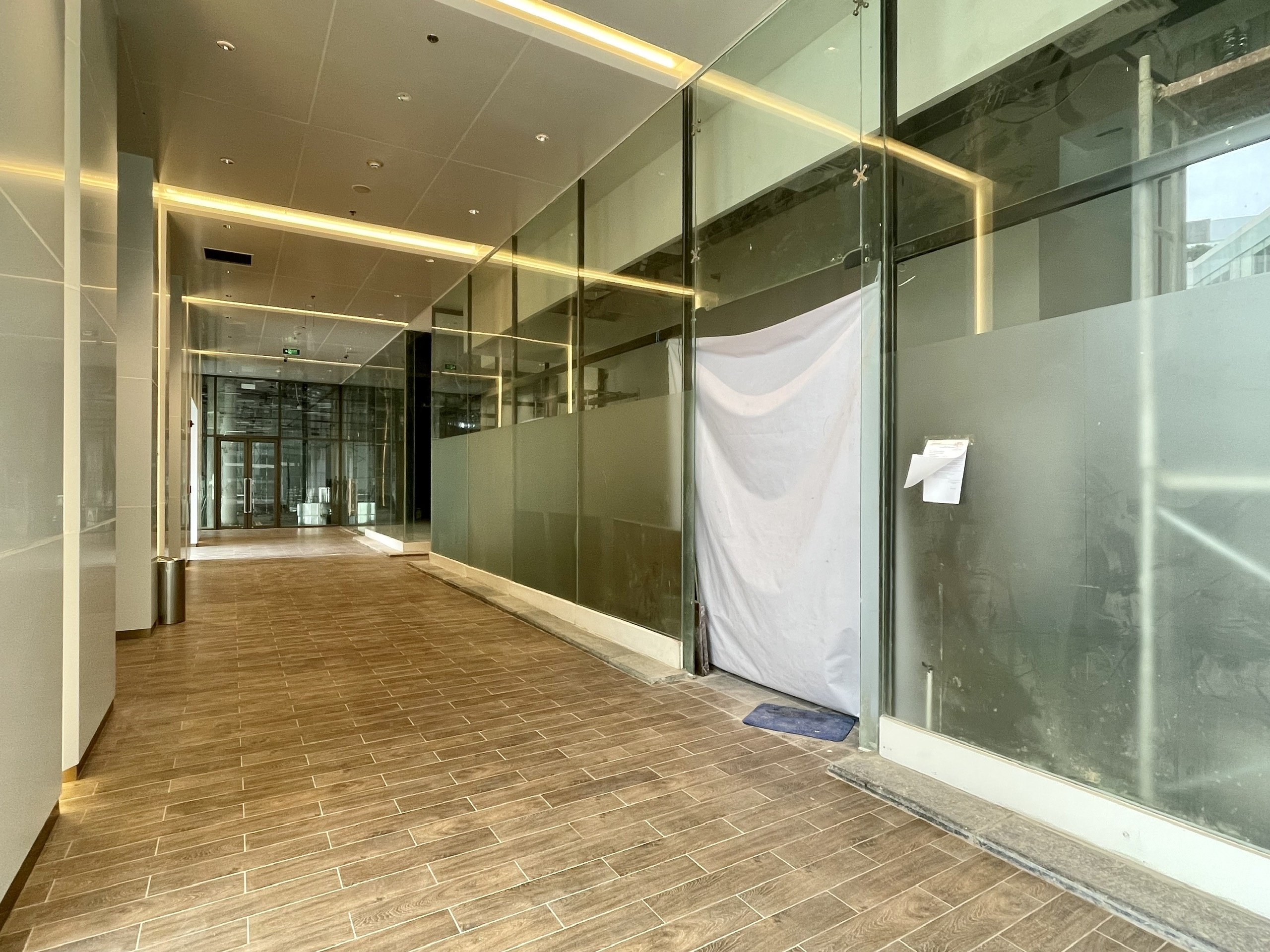 cac tttm o ha noi,  trung tam thuong mai,  tttm dong cua anh 6